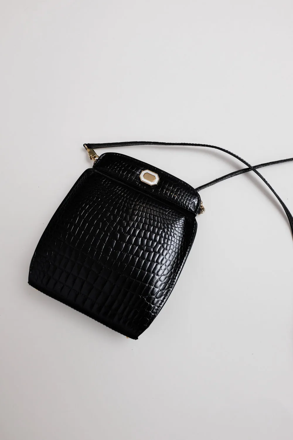 BLACK CROCO LEATHER VINTAGE BAG