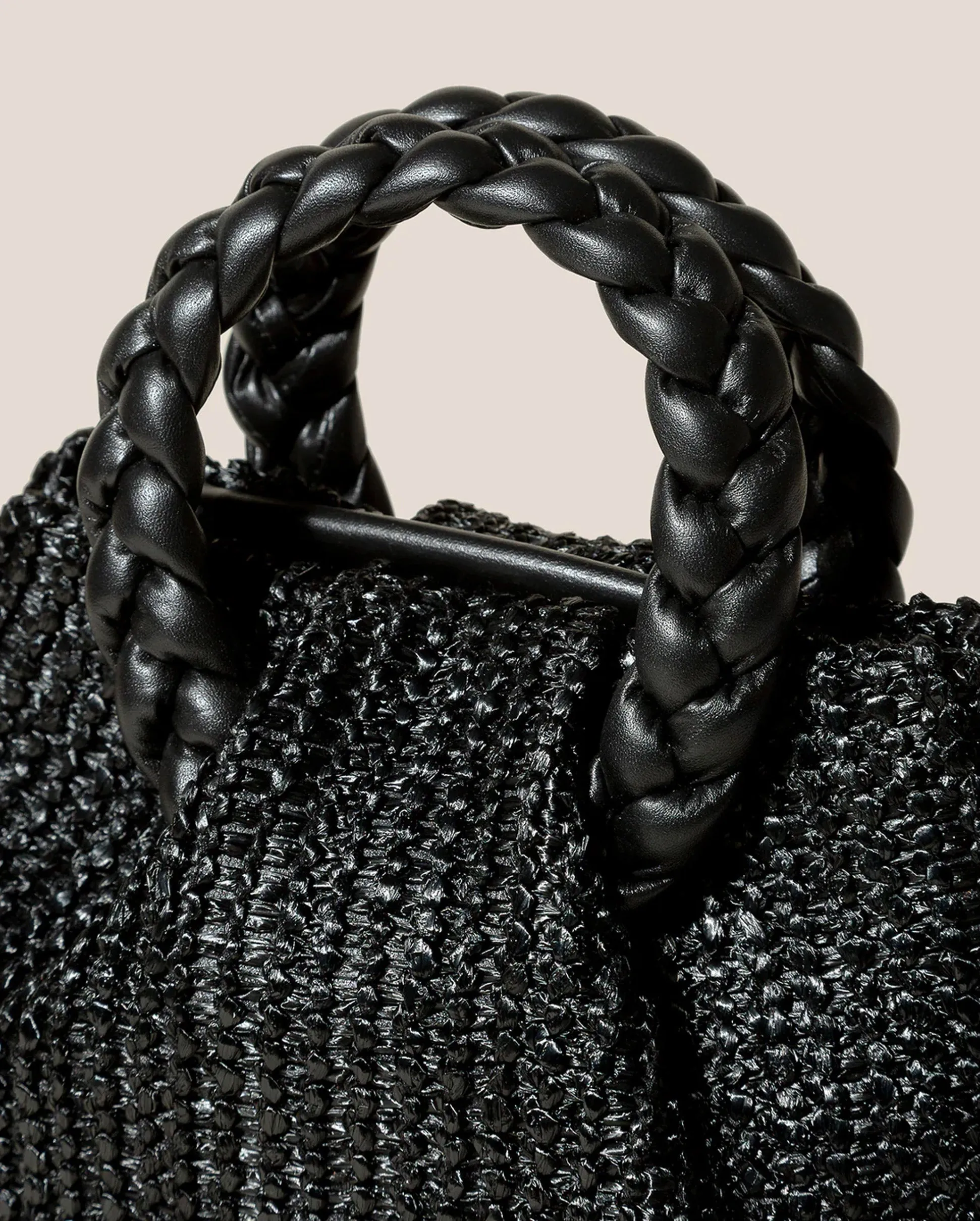 BOMBON M RAFFIA BAG / BLACK