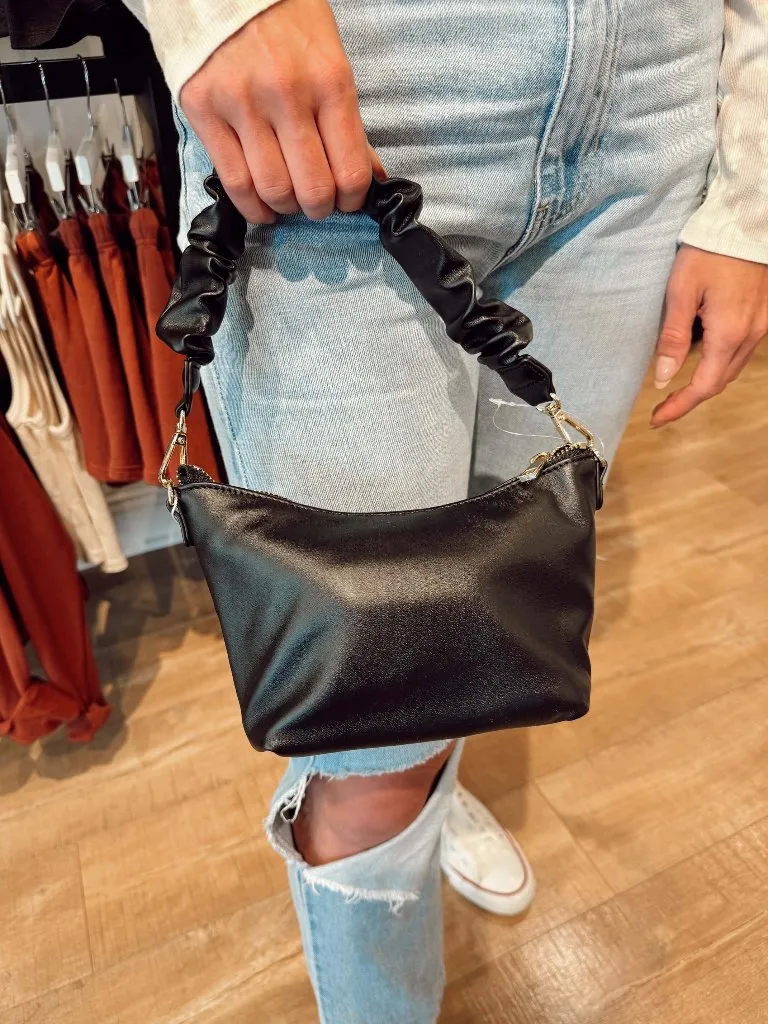 Carly Shoulder Bag