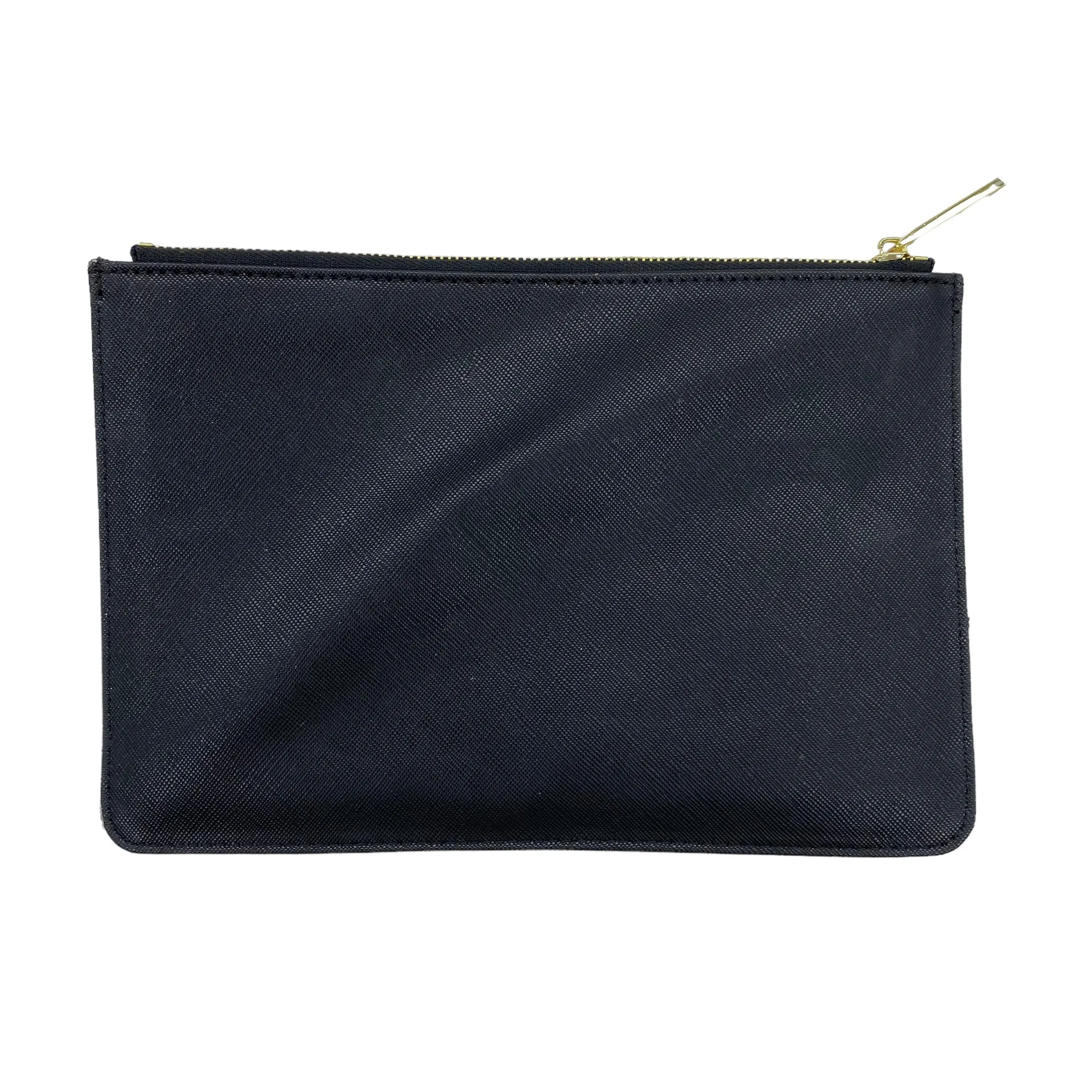 Clutch By Clothes Mentor  Size: Medium