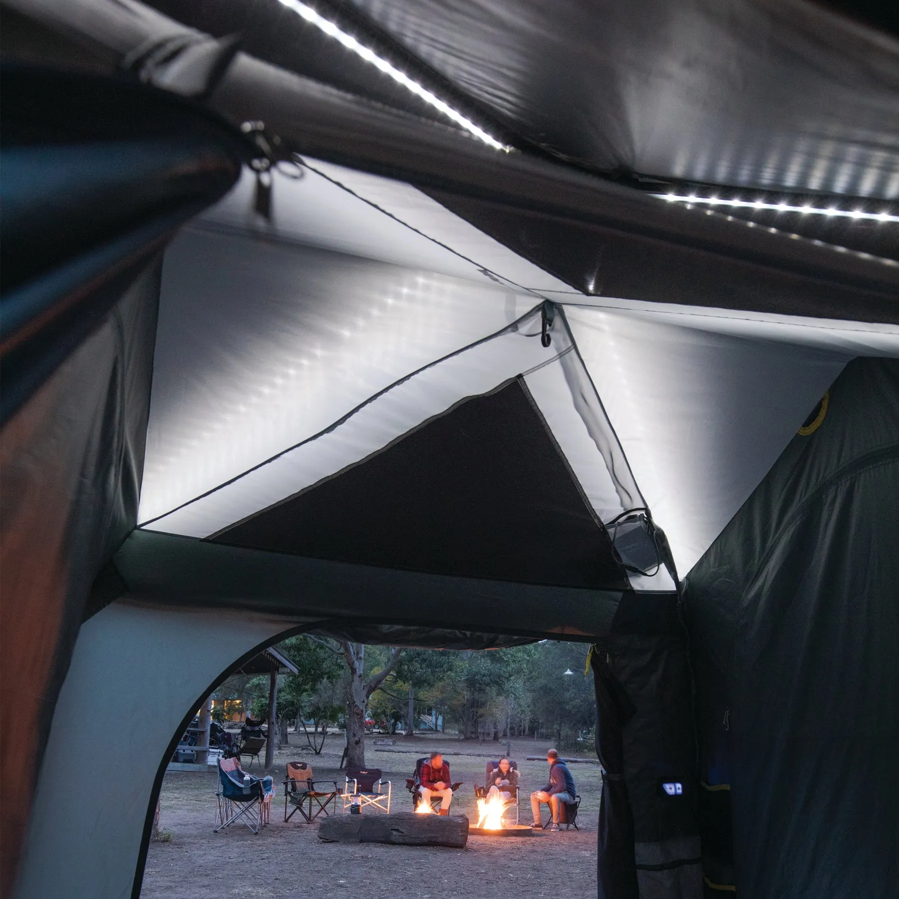 Fast Frame Lumos 10P Lighted Tent