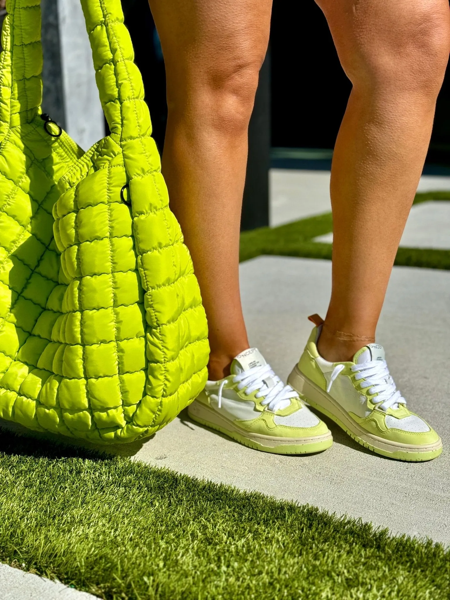 Quilted Carryall Bag (Lime)