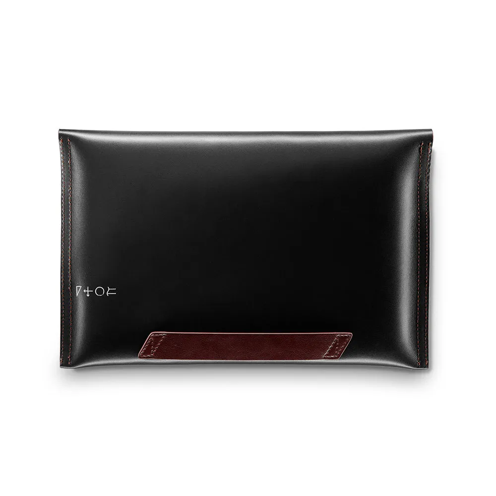 ZETA | LEATHER LAPTOP SLEEVE